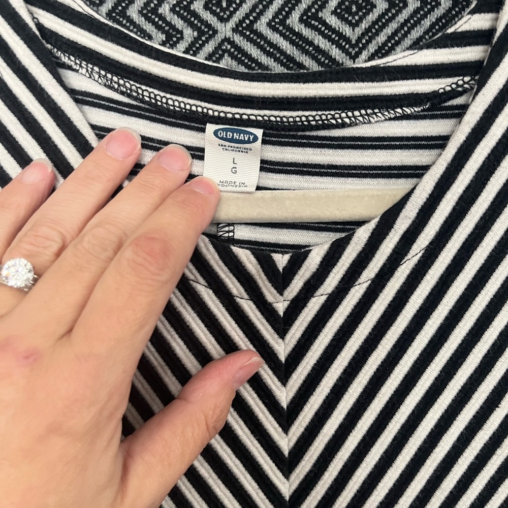Old Navy Black and White Striped Dress